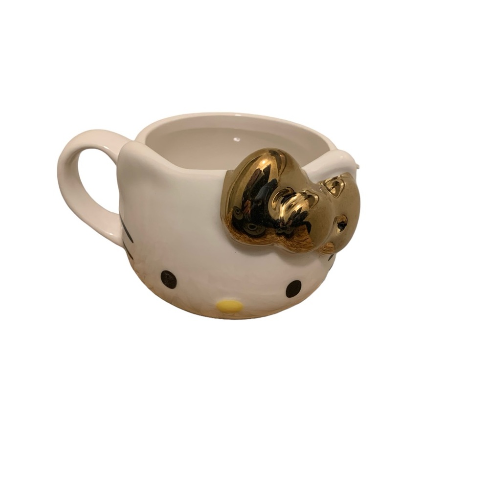 Hello kitty mug